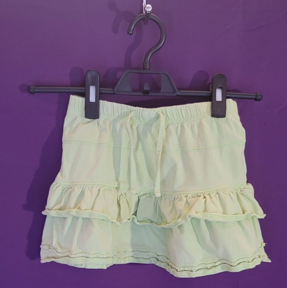 Ruffled Skirt in Light Yellow-Green